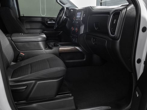 Used 2021 Chevrolet Silverado 1500 RST w/ Convenience Package II AWD/4WD image 39