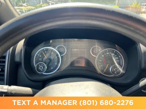 Used 2021 RAM 3500 Tradesman w/ Chrome Appearance Group AWD/4WD image 18