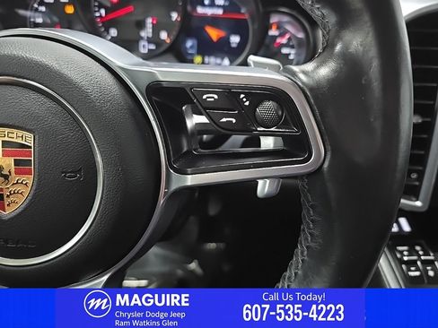 Used 2017 Porsche Cayenne Platinum Edition AWD/4WD image 26