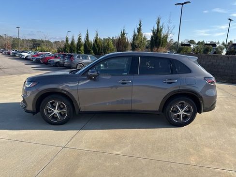 Used 2023 Honda HR-V EX-L image 9