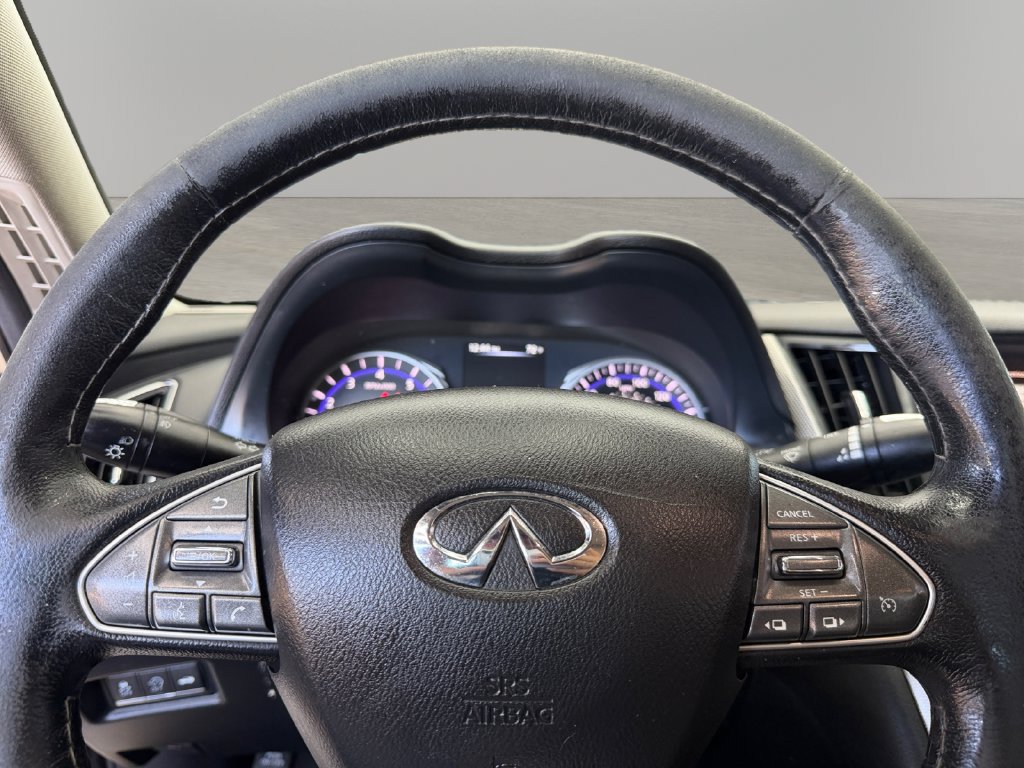 Used 2016 INFINITI Q50 Premium w/ 2.0T Premium Plus Package RWD image 18
