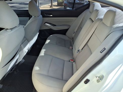 Used 2020 Nissan Altima 2.5 S FWD image 15