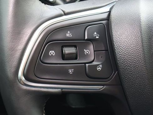 Used 2023 Buick Encore GX Essence w/ Experience Buick Package image 23