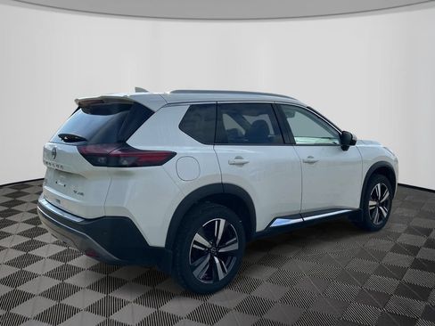 Used 2023 Nissan Rogue SL AWD/4WD image 5
