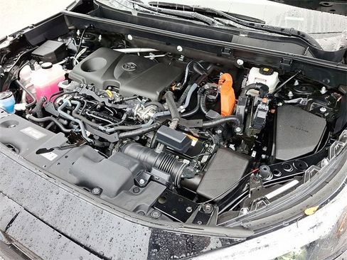 Certified 2024 Toyota RAV4 XLE Premium image 29