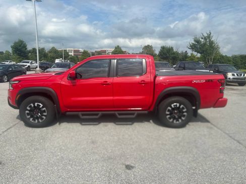Used 2023 Nissan Frontier PRO-4X w/ Pro Convenience Package AWD/4WD image 8