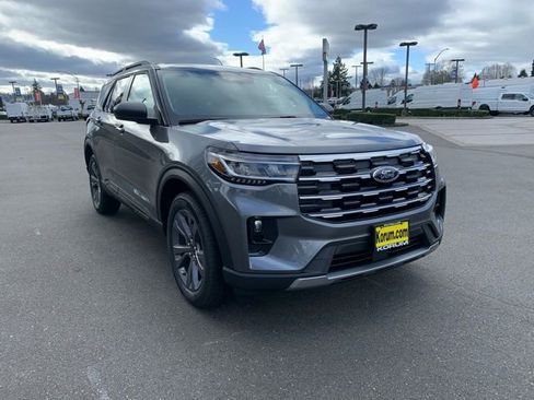 New 2026 Ford Explorer Active w/ Active Comfort Package image 10