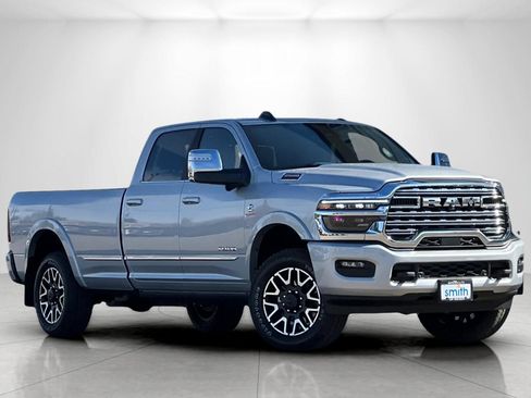 New 2026 RAM 2500 Limited AWD/4WD image 2