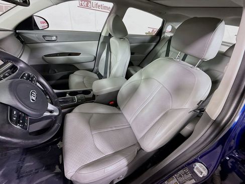 Used 2018 Kia Optima EX w/ Premium Package FWD image 25