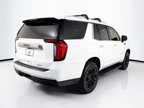 Used 2021 GMC Yukon SLT w/ Rear Media and Nav Package AWD/4WD image 5