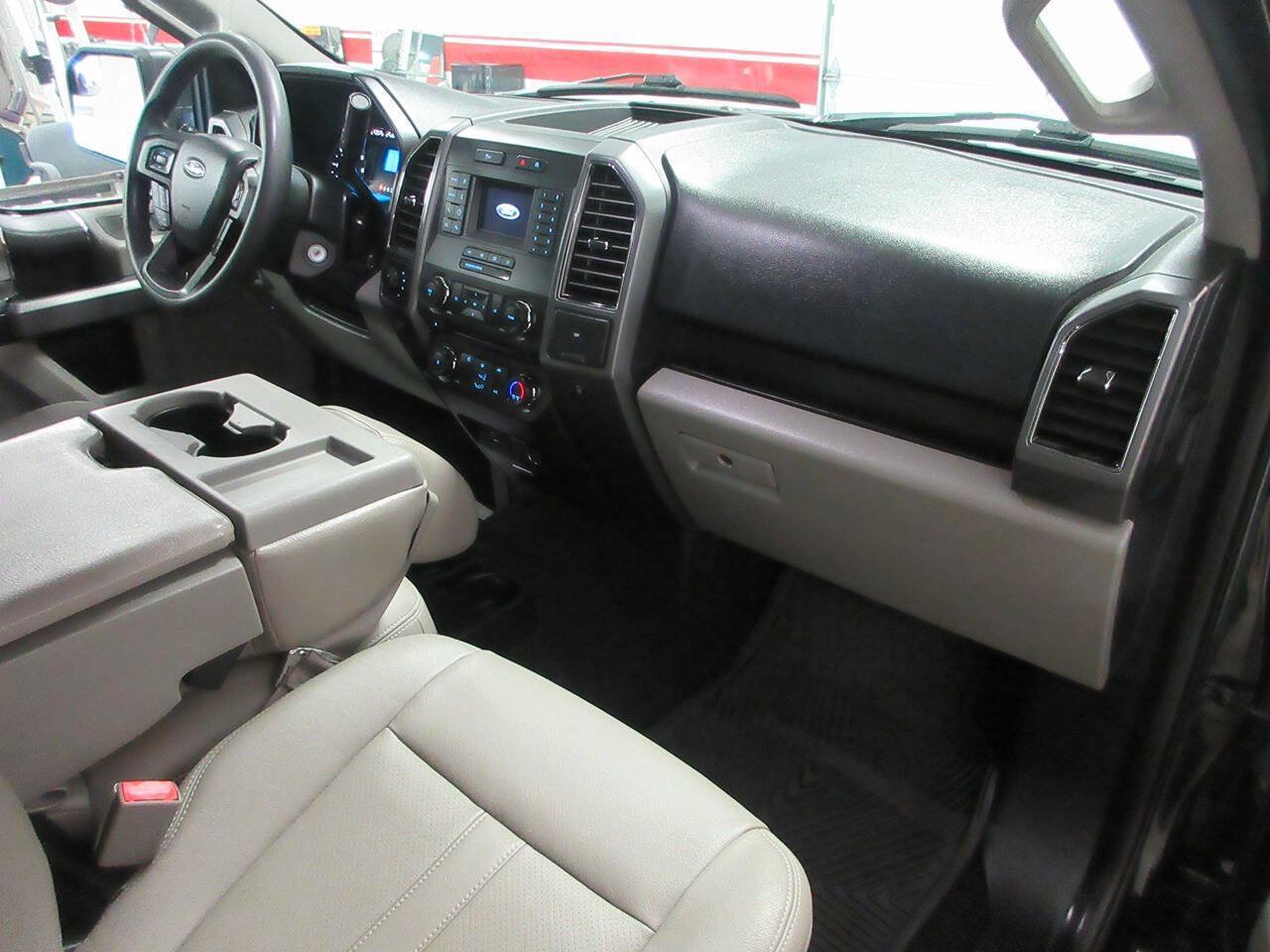Used 2018 Ford F150 XLT AWD/4WD image 20