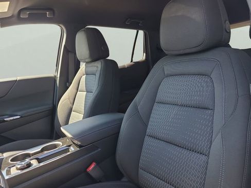 New 2026 Chevrolet Equinox LT w/ Safety and Technology Package image 35