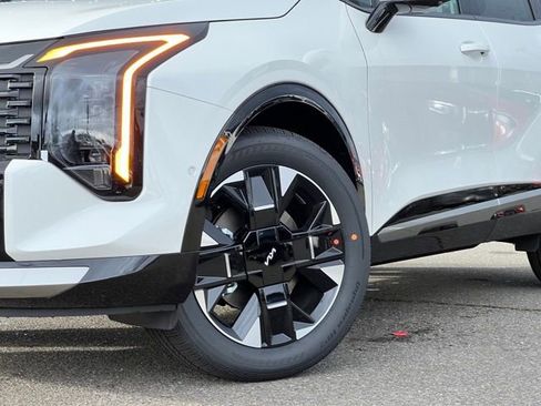 New 2026 Kia Sportage SX Prestige AWD/4WD image 2