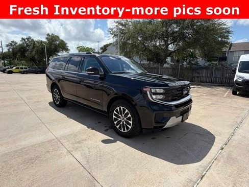 Used 2025 Ford Expedition Max Platinum AWD/4WD image 5