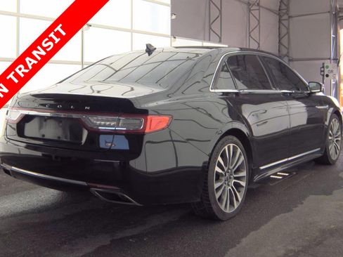 Used 2018 Lincoln Continental Select w/ Continental Climate Package FWD image 5