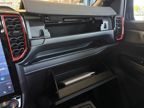 Used 2025 Ford Ranger Raptor AWD/4WD image 25