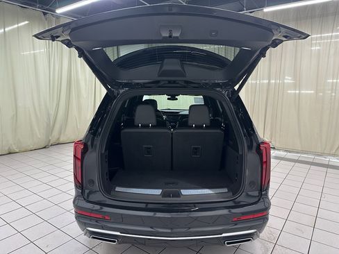 Used 2020 Cadillac XT6 Premium Luxury image 8