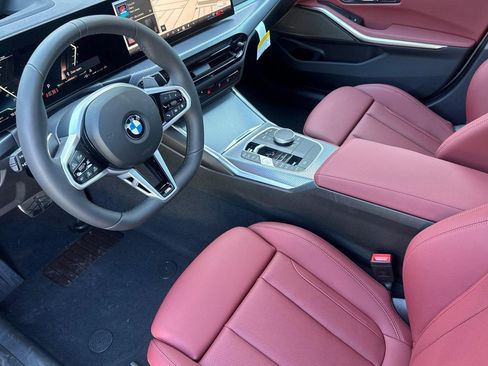New 2026 BMW 330i Sedan w/ M Sport Package RWD image 4