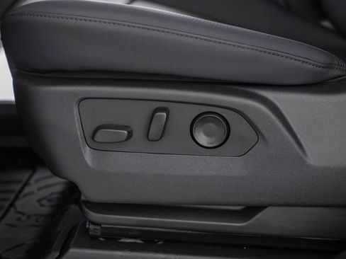 Used 2025 GMC Hummer EV 3X w/ Battery Pack, 24 Module Pack image 17