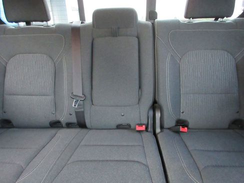 Used 2019 RAM 1500 Big Horn AWD/4WD image 23