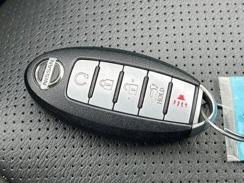 Used 2018 Nissan Murano Platinum image 35