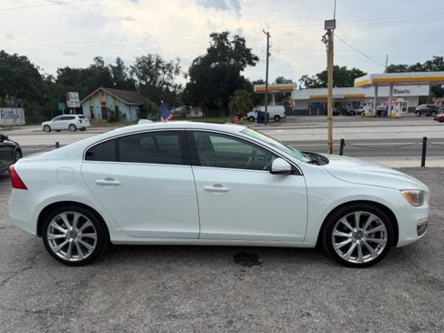 Used 2016 Volvo S60 T5 Inscription Platinum w/ Climate Package FWD image 6