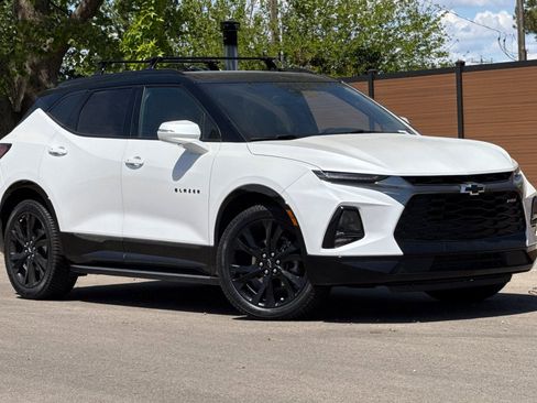 Used 2022 Chevrolet Blazer RS w/ LPO, 'HIT The Road' Package AWD/4WD image 2