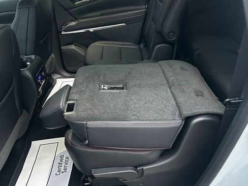 New 2026 Chevrolet Traverse Z71 w/ Driver Confidence Package image 39