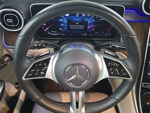 Used 2023 Mercedes-Benz GLC 300 4MATIC w/ Pinnacle Trim Package image 7