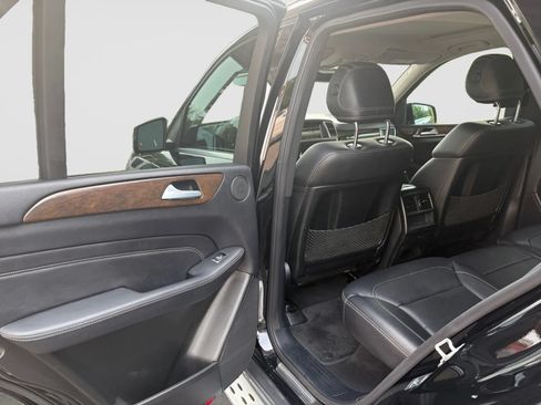 Used 2015 Mercedes-Benz ML 350 4MATIC w/ Premium 1 Package image 14