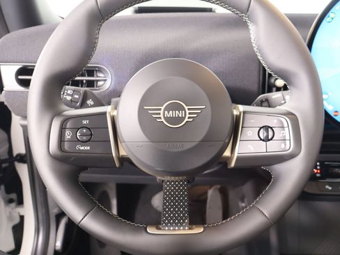 New 2026 MINI Cooper 2-Door Hardtop FWD image 3