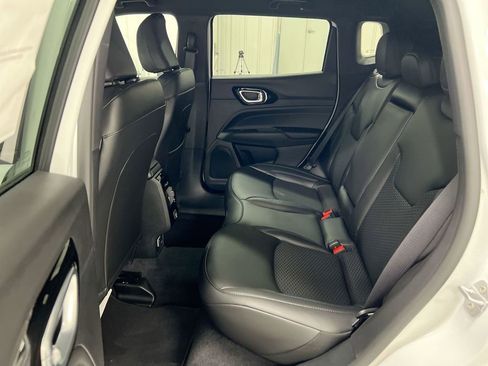 New 2026 Jeep Compass Latitude AWD/4WD image 21