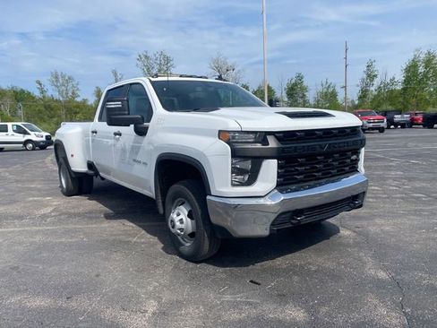 Used 2022 Chevrolet Silverado 3500 W/T w/ WT Convenience Package AWD/4WD image 13