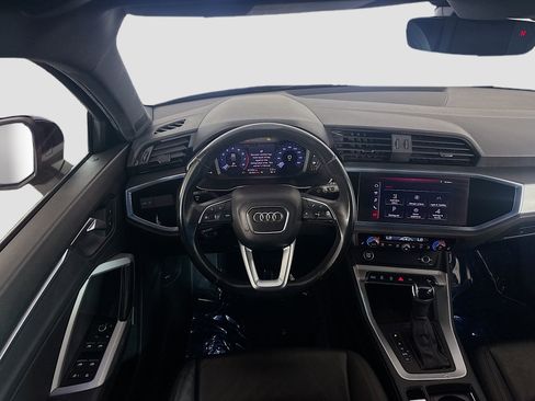 Used 2021 Audi Q3 2.0T Premium w/ Convenience Package image 17