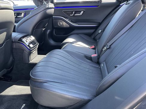 Certified 2023 Mercedes-Benz S 580 4MATIC Sedan image 19