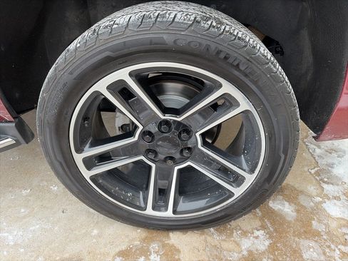 Used 2020 Chevrolet Tahoe Premier image 22