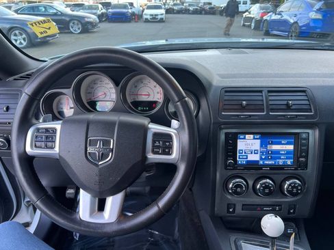 Used 2012 Dodge Challenger R/T RWD image 28