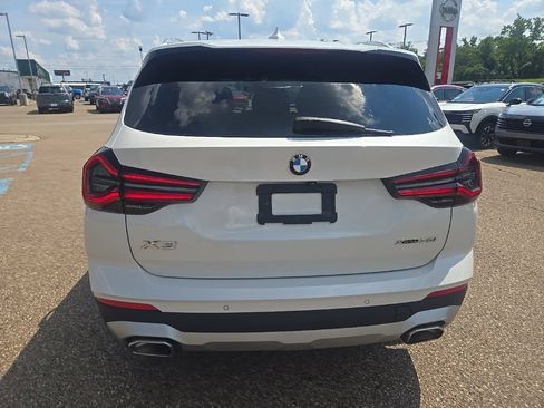Used 2022 BMW X3 xDrive30i AWD/4WD image 6