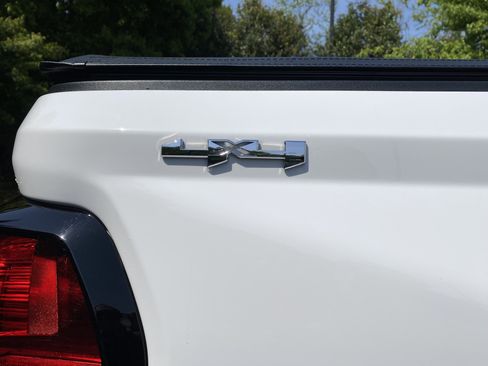 Used 2024 GMC Canyon Elevation w/ Convenience Package image 42