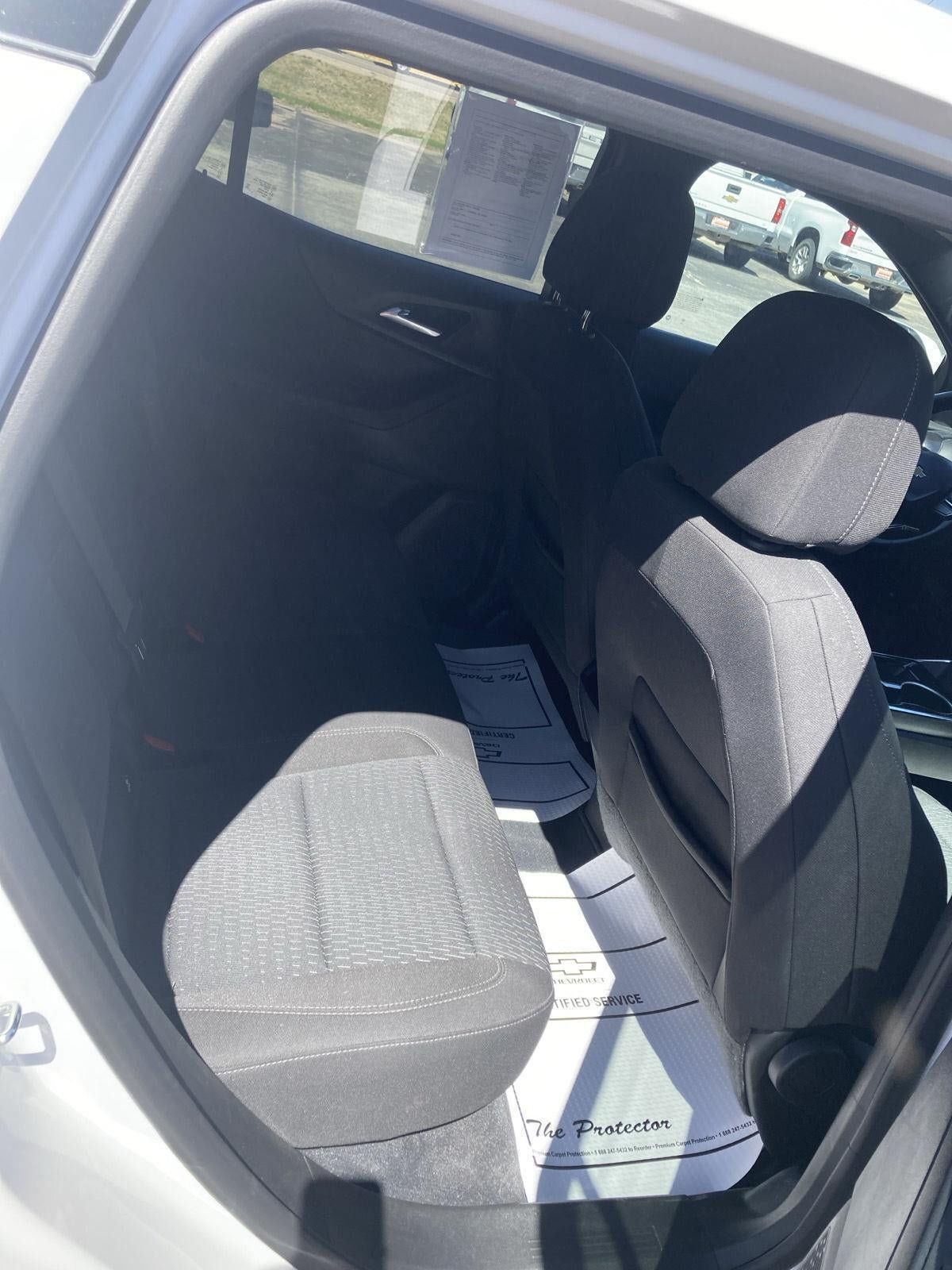 Used 2025 Chevrolet Equinox LT AWD/4WD image 22