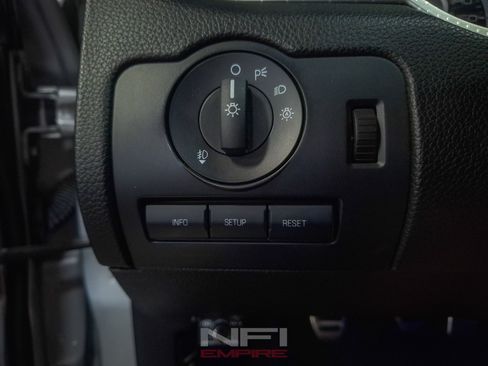 Used 2012 Ford Mustang Shelby GT500 RWD image 33