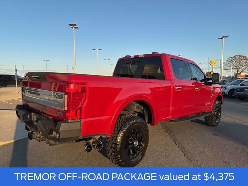 Certified 2022 Ford F250 Platinum w/ Tremor Off-Road Package image 3