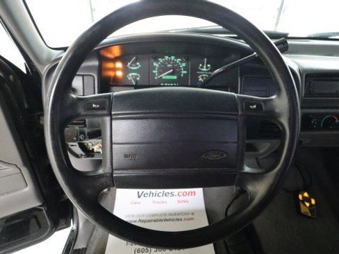 Used 1996 Ford F150 4x4 Regular Cab image 14