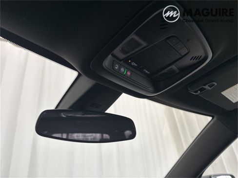 Used 2023 Chevrolet Traverse LT w/ LPO, Floor Liner Package image 4