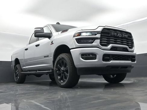 New 2026 RAM 2500 Big Horn AWD/4WD image 41
