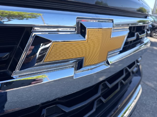 Used 2023 Chevrolet Silverado 1500 LT AWD/4WD image 39