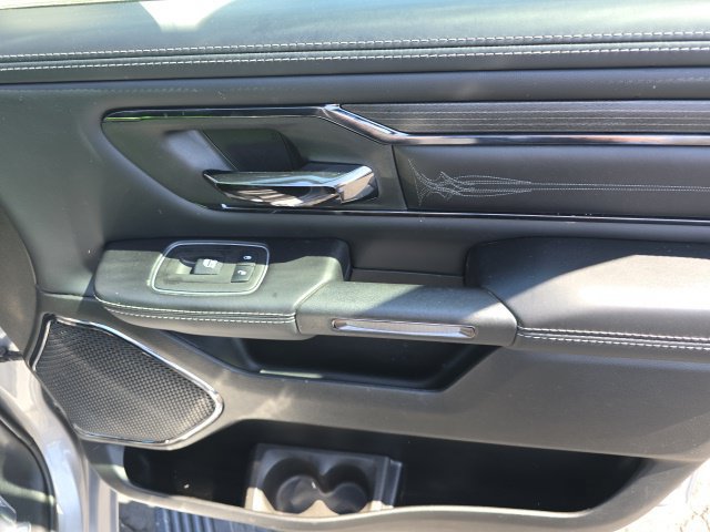 Used 2022 RAM 1500 Limited AWD/4WD image 29