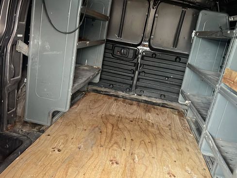 Used 2012 Chevrolet Express 1500 RWD image 44