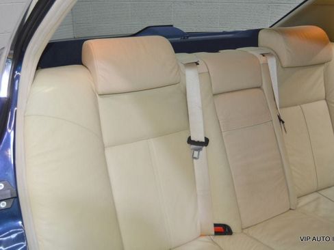 Used 2001 BMW 740iL RWD image 25