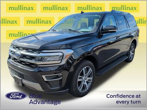 Used 2024 Ford Expedition Limited RWD image 2